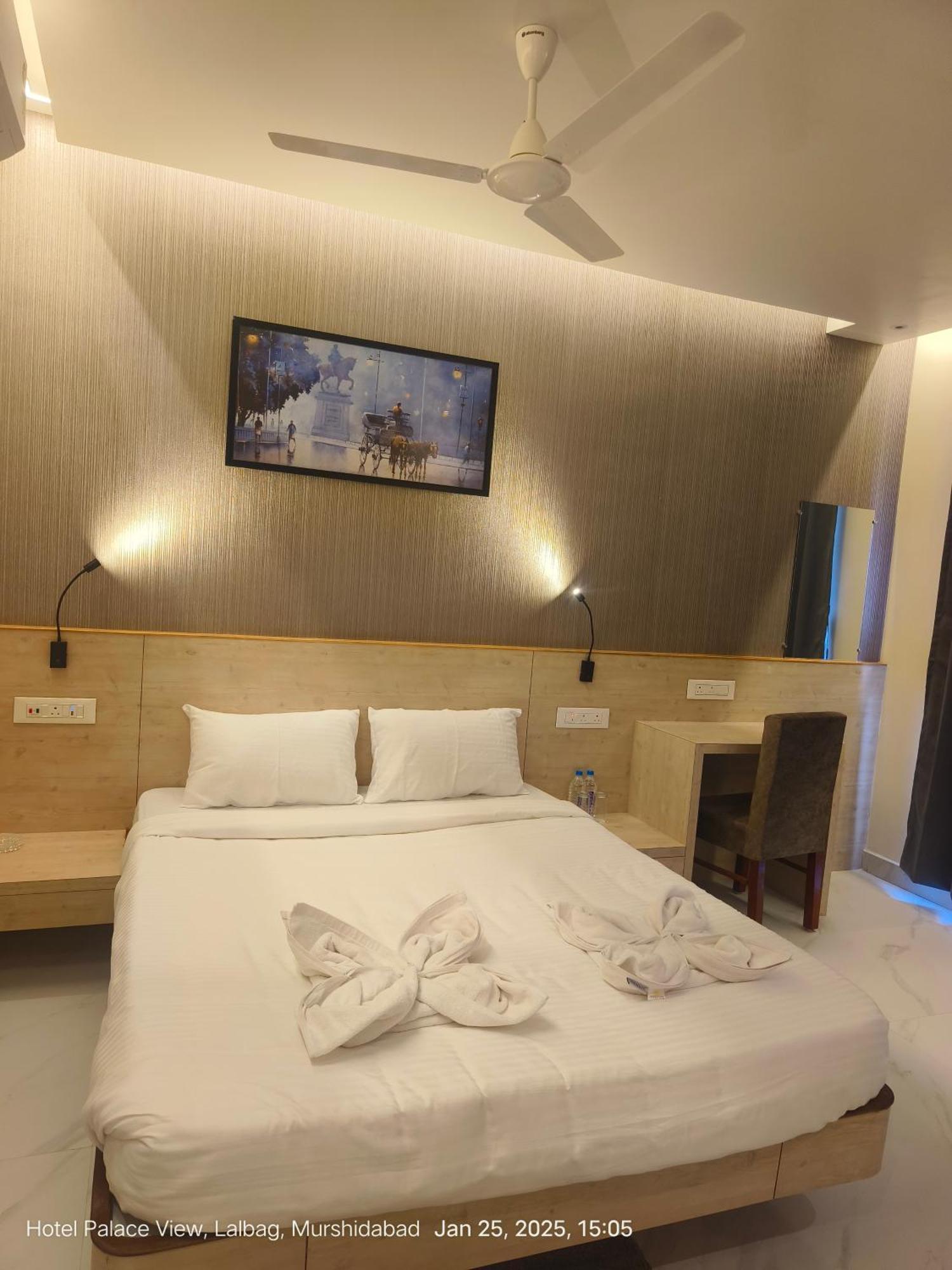 Hotel Palace View Murshidabad Екстериор снимка